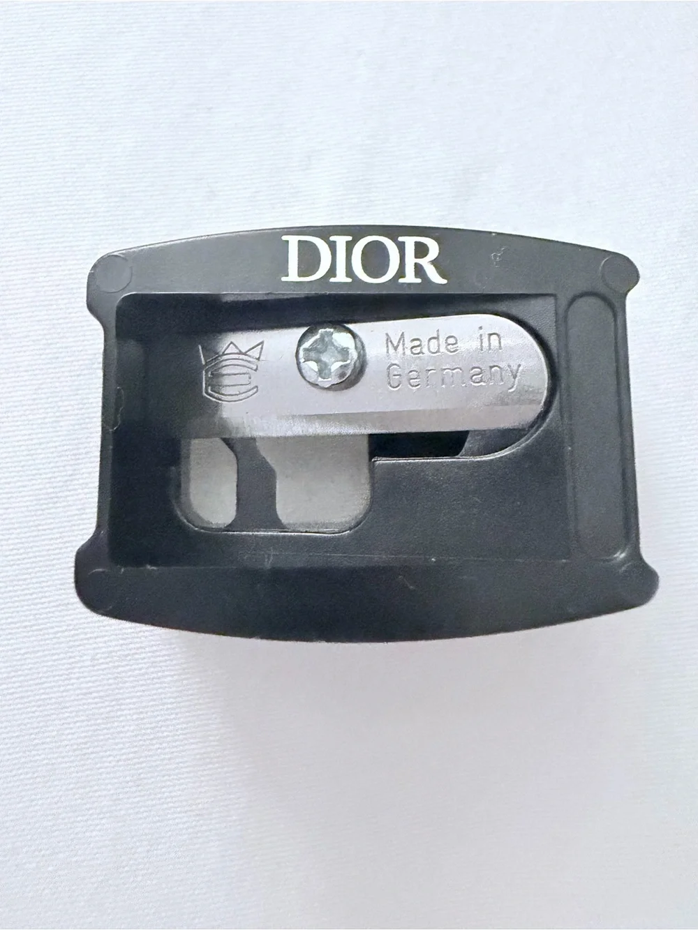 DIOR sharpener